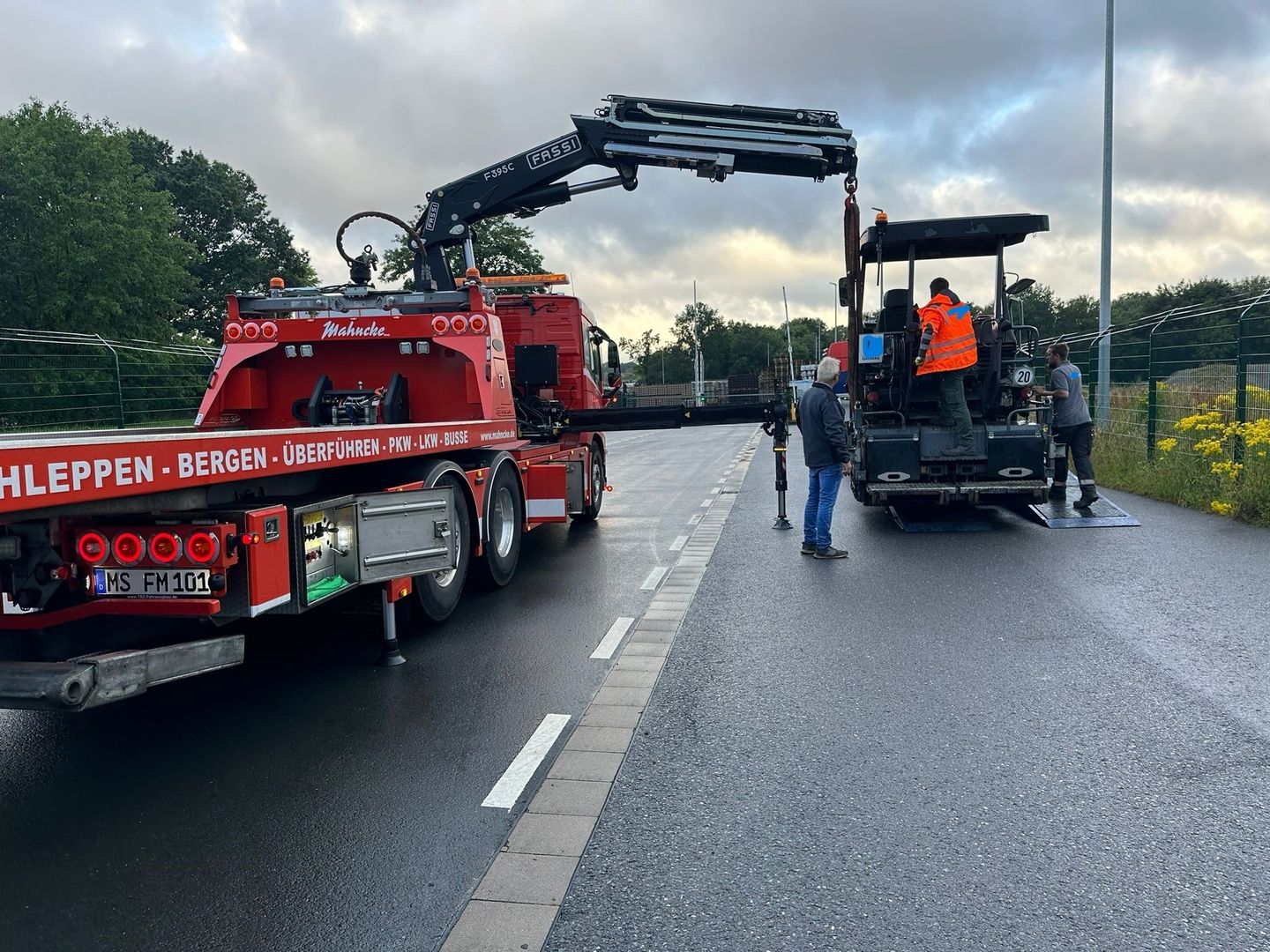 Fahrzeug- und Ladungsbergung